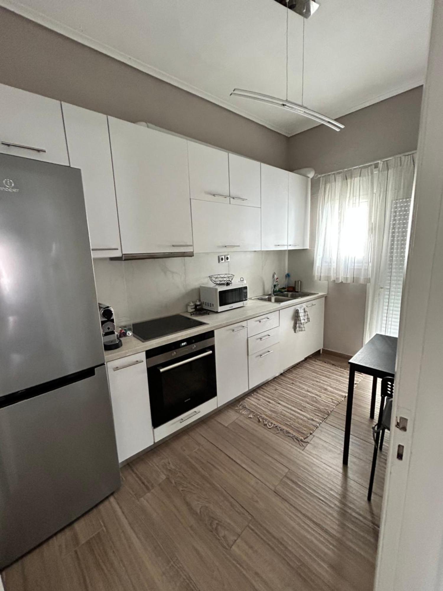 Beautiful Apartment Next To Metro Station Афины Экстерьер фото